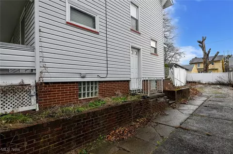 2415 11th St NW, Canton, OH 44708 photo 8