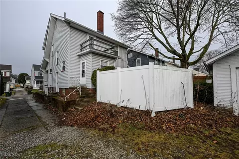 2415 11th St NW, Canton, OH 44708 photo 9