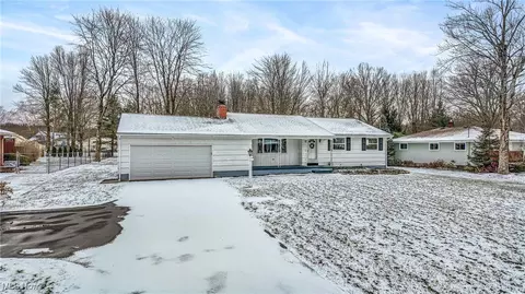 10090 King Graves Rd NE, Warren, OH 44484