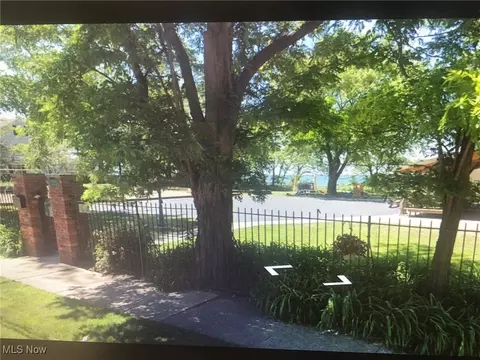 135 E 213th St, Euclid, OH 44123 photo 26