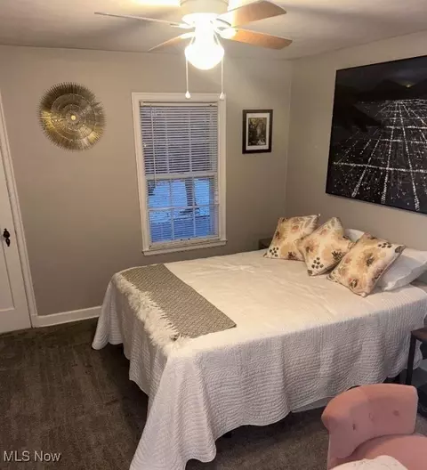 135 E 213th St, Euclid, OH 44123 photo 14