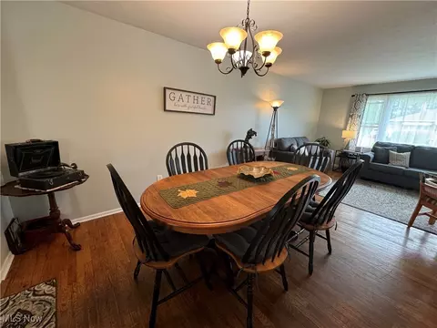 30906 Harrison Rd, Wickliffe, OH 44092 photo 12
