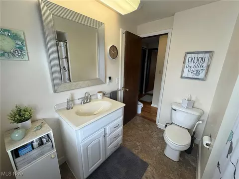 30906 Harrison Rd, Wickliffe, OH 44092 photo 20