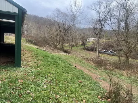 4355 Walker Rd, Walker, WV 26180 photo 8