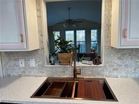 Kitchen - 170 Burns Rd, Elyria, OH 44035 photo 5 of 5