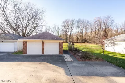 5160 Broadway, Lorain, OH 44052 photo 37