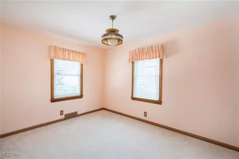5160 Broadway, Lorain, OH 44052 photo 18