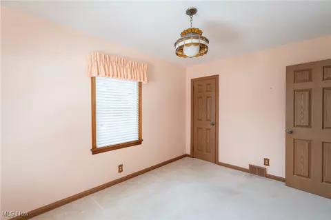5160 Broadway, Lorain, OH 44052 photo 19