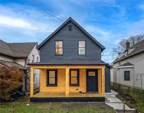 717 Literary Rd, Cleveland, OH 44113