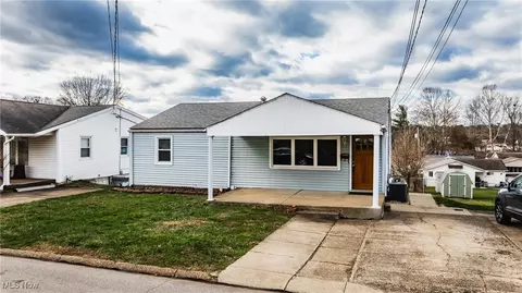 4211 Jefferson St, Parkersburg, WV 26104