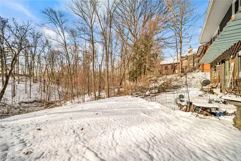 Exterior - 577 Grayton Rd, Berea, OH 44017 photo 7 of 9