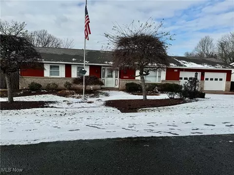 3004 Kingsridge Dr, East Liverpool, OH 43920