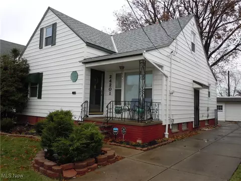 24201 Devoe Ave, Euclid, OH 44123
