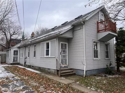 3635 E 63rd St, Cleveland, OH 44105