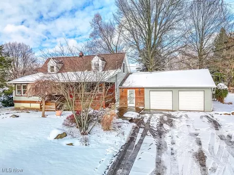 1305 Culbertson Dr, Coventry, OH 44203