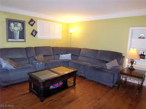 4715 Southern Blvd, Boardman, OH 44512 photo 4