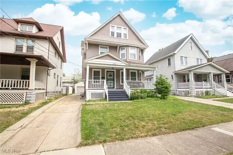 1259 Cook Ave, Lakewood, OH 44107