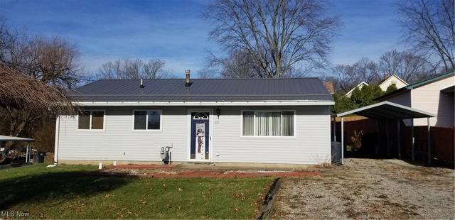 610 Deming St, Salem, OH 44460