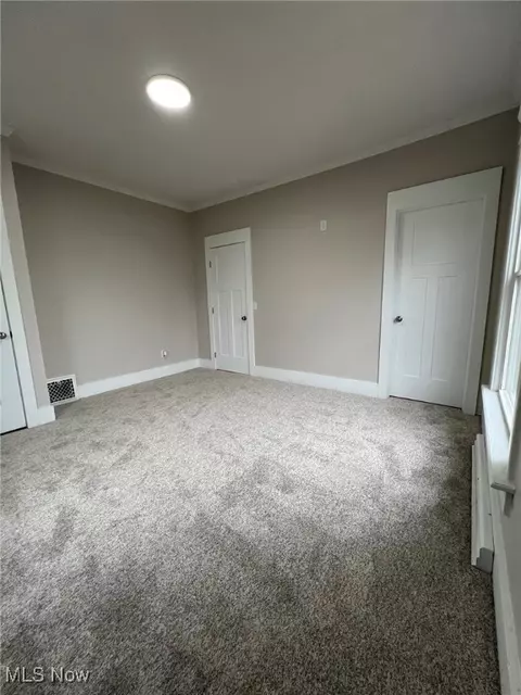 319 E 7th St, Dover, OH 44622 photo 12