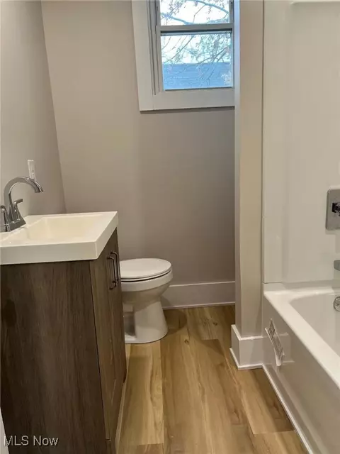 319 E 7th St, Dover, OH 44622 photo 27