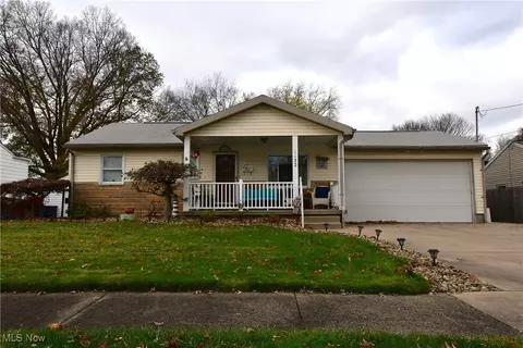 1132 Tod Ave, Girard, OH 44420