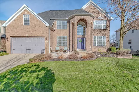 1087 Brynmar Ln, Medina, OH 44256