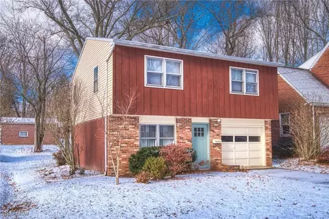 353 Brooklyn Ave, Salem, OH 44460