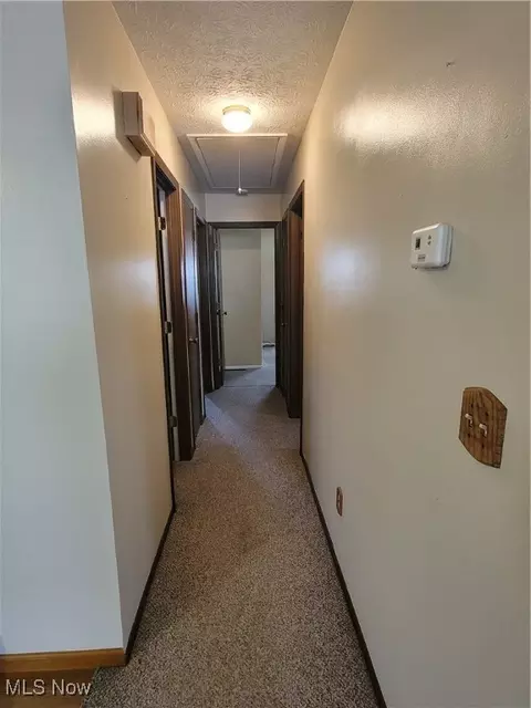 Entry Way - 112 Nebraska Ave, Elyria, OH 44035 photo 2 of 5