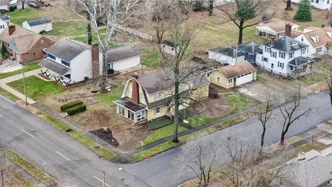 300 E 15th St, Dover, OH 44622 photo 9