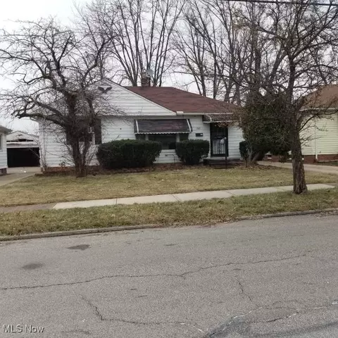 17413 Deforest Ave, Cleveland, OH 44128