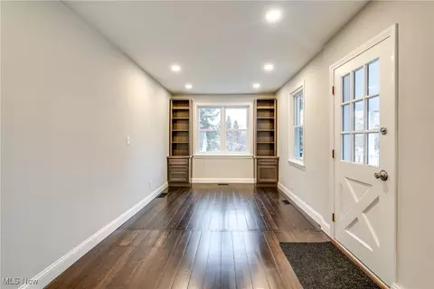 263 N Cleveland St, Chagrin Falls, OH 44022 photo 37