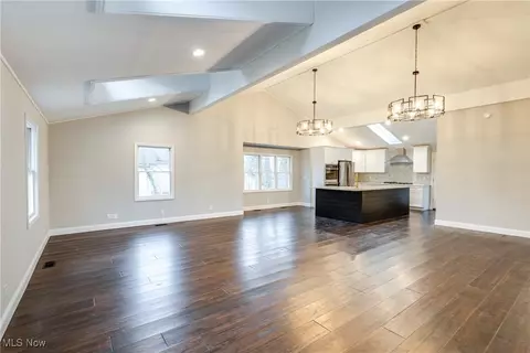 263 N Cleveland St, Chagrin Falls, OH 44022 photo 39