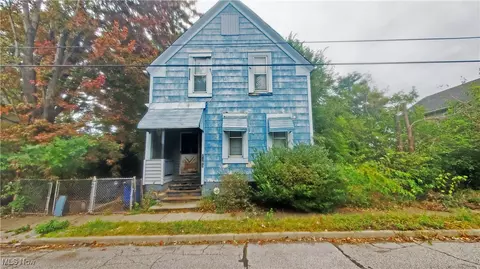 2163 E 37th St, Cleveland, OH 44115