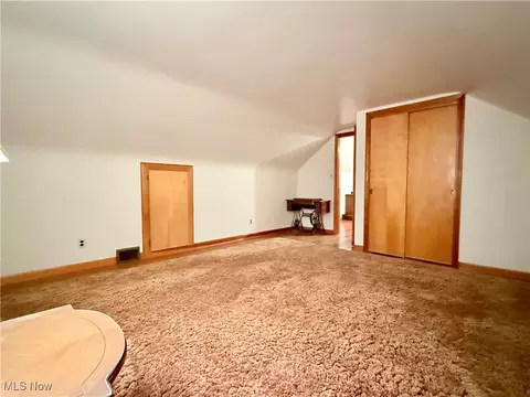 Bedroom - 30 Renee Dr, Struthers, OH 44471 photo 5 of 6