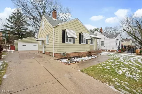 4353 Roadoan Rd, Brooklyn, OH 44144