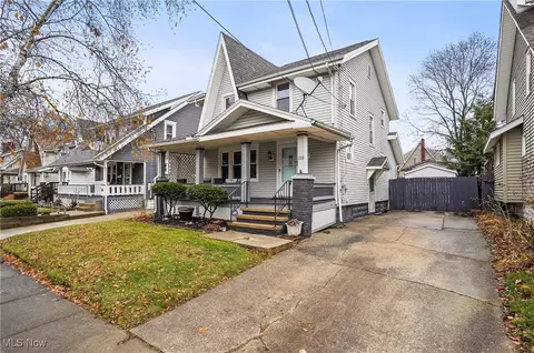 1319 Dietz Ave, Akron, OH 44301