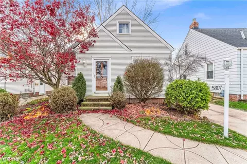 5807 Orchard Ave, Parma, OH 44129