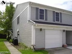 8064 Hackney Ct # B, Mentor, OH 44060