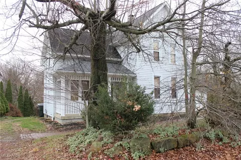 1511 Hankins Rd NE, Massillon, OH 44646
