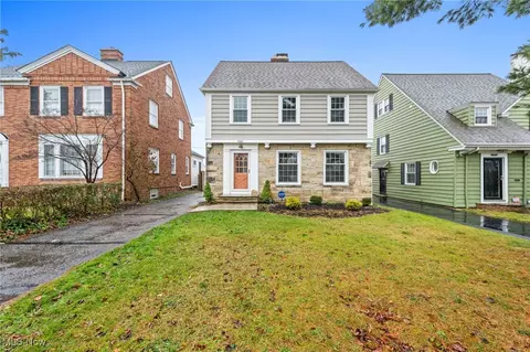 3662 Riedham Rd, Shaker Heights, OH 44120