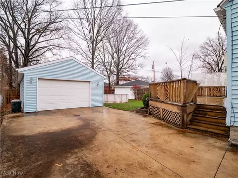 442 Cambridge Ave, Elyria, OH 44035 photo 24