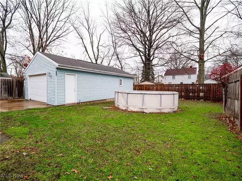 442 Cambridge Ave, Elyria, OH 44035 photo 27