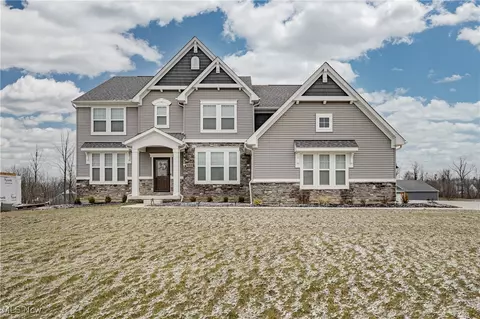 4413 Chaseline Rdg, Brunswick, OH 44212