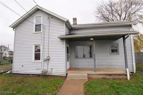 719 Raynolds Pl SW, Canton, OH 44707