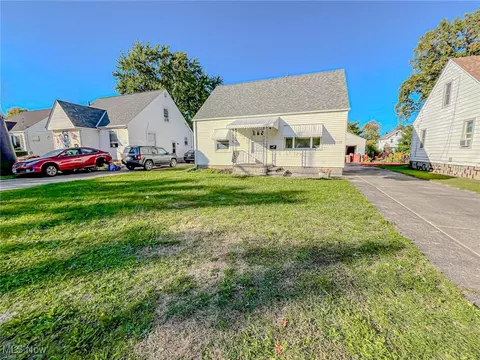 1755 E 36th St, Lorain, OH 44055