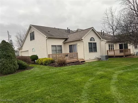 Exterior - 39306 Chestnut Ridge Rd, Elyria, OH 44035 photo 3 of 3