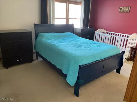 Bedroom - 39306 Chestnut Ridge Rd, Elyria, OH 44035 photo 2 of 3