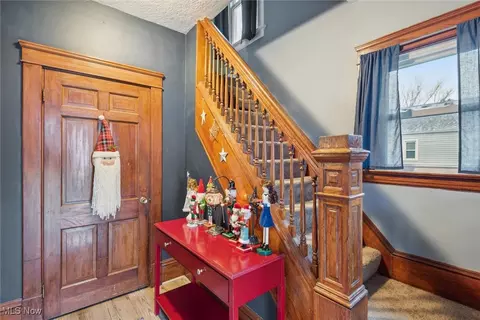 426 Root Rd, Lorain, OH 44052 photo 5