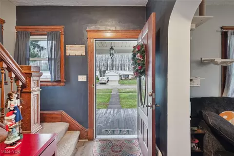 426 Root Rd, Lorain, OH 44052 photo 4