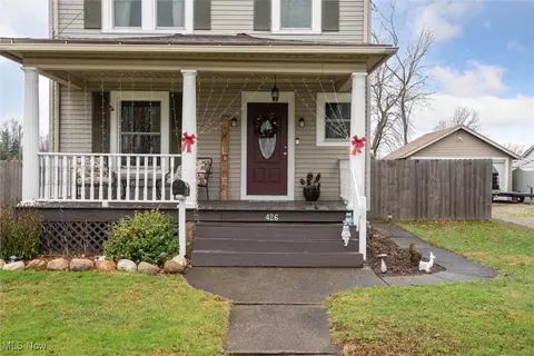 426 Root Rd, Lorain, OH 44052 photo 3